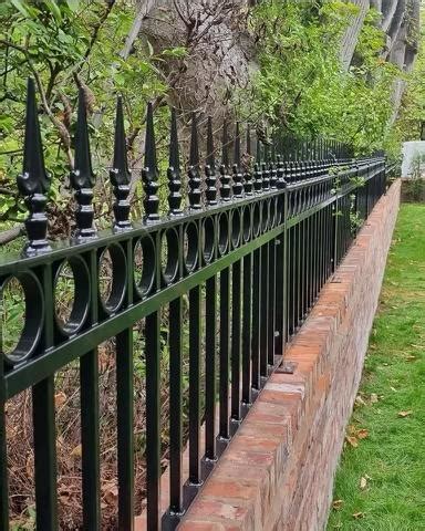 metal fabrication ealing|Wrought Iron Gates and Railings in Ealing and All Surrounding .